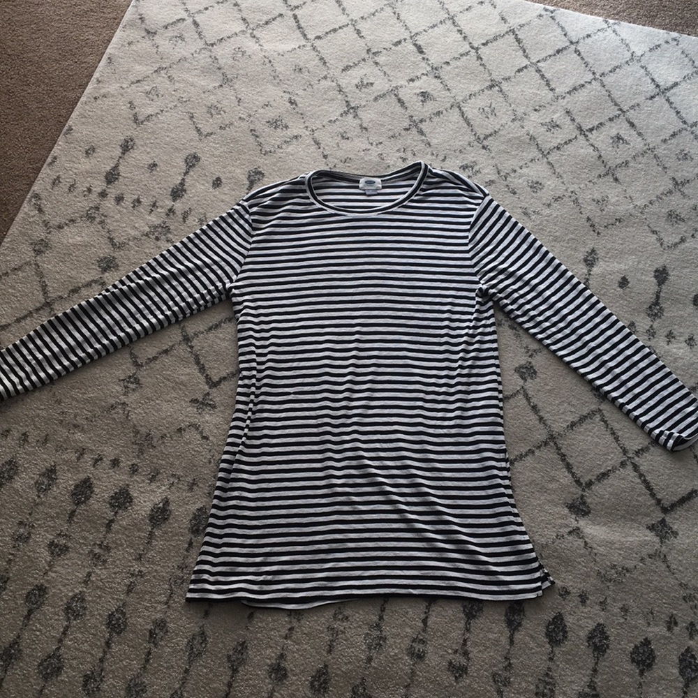 Black and white striped long sleeve tunic